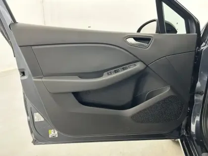 Photo 42 Renault Clio  TCe 90 - 21N