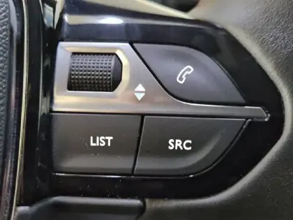 Photo 114 Peugeot 208  PureTech 75 S&S BVM5