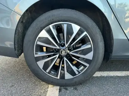 Photo 16 Skoda Superb Gén. IV Ph1 Selection 5