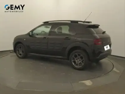 Photo 6 Citroën C4  Cactus PureTech 110 S&S