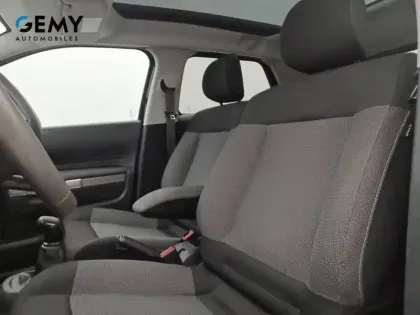 Photo 8 Citroën C4  Cactus PureTech 110 S&S