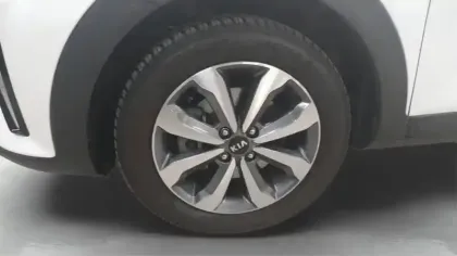 Photo 10 Kia Stonic  1.0 T-GDi 120 ch MHEV iBVM6