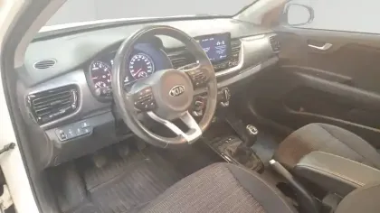 Photo 21 Kia Stonic  1.0 T-GDi 120 ch MHEV iBVM6