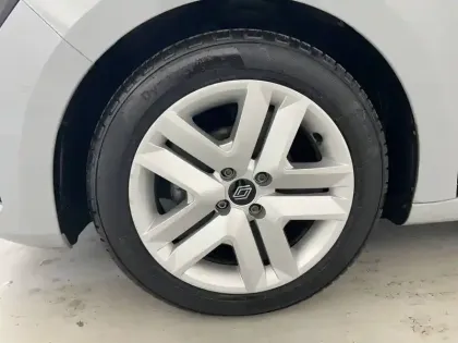 Photo 18 Renault Clio  TCe 90