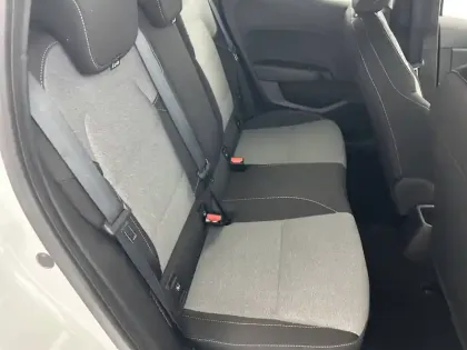 Photo 14 Renault Clio  E-Tech full hybrid 145 ch GSR2