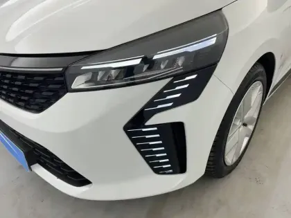 Photo 20 Renault Clio  E-Tech full hybrid 145 ch GSR2