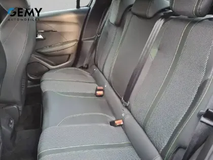 Photo 9 Peugeot 208  Hybrid 136 e-DCS6