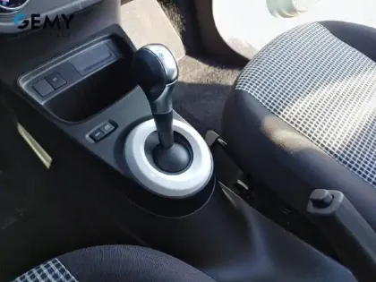 Photo 14 Renault Twingo  III E-Tech