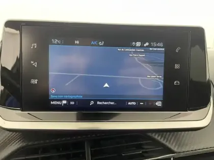 Photo 19 Peugeot 2008  BlueHDi 130 S&S EAT8