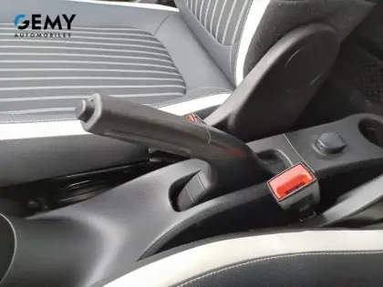 Photo 17 Renault Twingo  III E-Tech