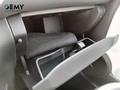 Photo 19 Renault Twingo  III E-Tech