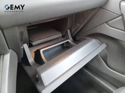 Photo 19 Renault Captur  E-Tech full hybrid 145