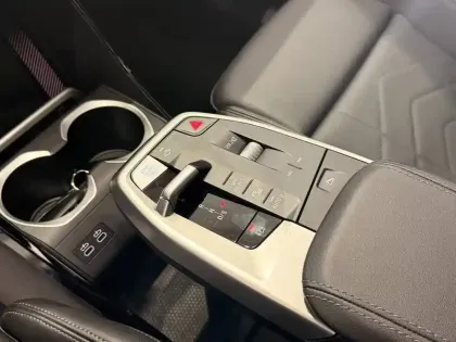 Photo 8 BMW X1  sDrive 20i 170ch DKG7