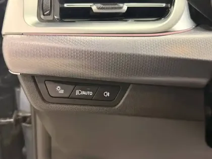 Photo 34 BMW X1  sDrive 20i 170ch DKG7