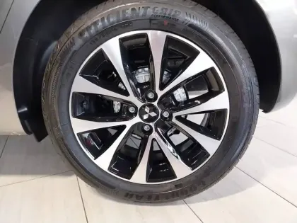 Photo 18 Mitsubishi Colt  1.0 MPI-T 91