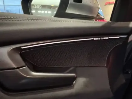 Photo 14 Audi S5  Avant TFSI Hybride 367 ch S tronic 7 Quattro