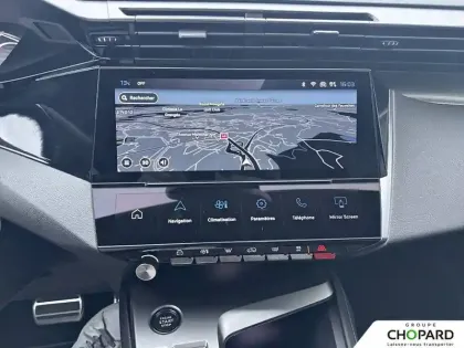 Photo 13 Peugeot 308  BlueHDi 130ch S&S EAT8