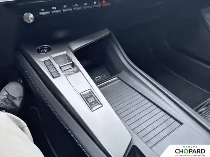 Photo 15 Peugeot 308  BlueHDi 130ch S&S EAT8