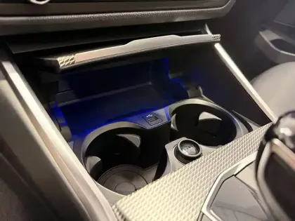 Photo 14 BMW Serie 3 Touring 330d xDrive 286 ch BVA8