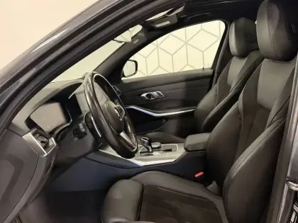 Photo 5 BMW Serie 3 Touring 330d xDrive 286 ch BVA8