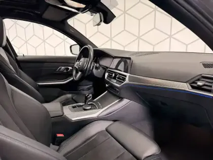 Photo 26 BMW Serie 3 Touring 330d xDrive 286 ch BVA8