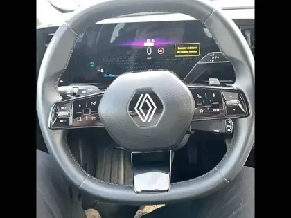 Photo 17 Renault Megane  E-Tech EV40 130ch boost charge