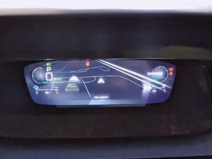 Photo 29 Peugeot 308  SW PHEV 225 e-EAT8