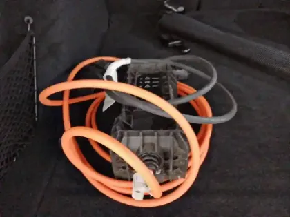 Photo 54 Peugeot 308  SW PHEV 225 e-EAT8