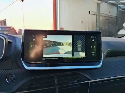 Photo 18 Peugeot 2008  PureTech 130 S&S EAT8