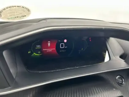 Photo 9 Peugeot 2008  BlueHDi 110 S&S BVM6