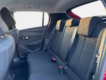 Photo 11 Peugeot 208  Electrique 50 kWh 136ch