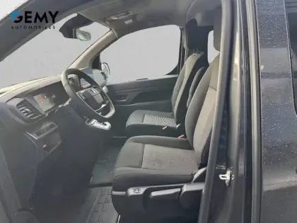 Photo 26 Peugeot Expert  CA FIXE M DIESEL 180 CH AUTOMATIQUE 5 PLACES