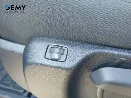 Photo 13 Peugeot Expert  CA FIXE M DIESEL 180 CH AUTOMATIQUE