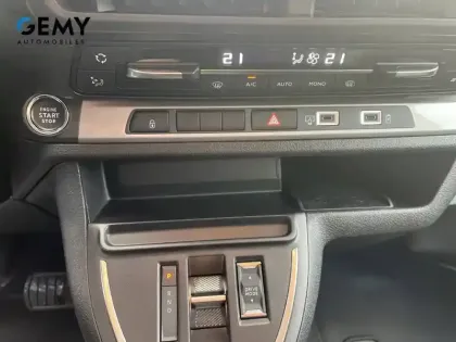 Photo 34 Peugeot Expert  CA FIXE M DIESEL 180 CH AUTOMATIQUE 5 PLACES