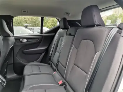 Photo 28 Volvo Xc40  B3 163 ch DCT7