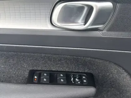 Photo 30 Volvo Xc40  B3 163 ch DCT7