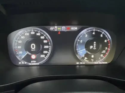 Photo 9 Volvo Xc40  B3 163 ch DCT7