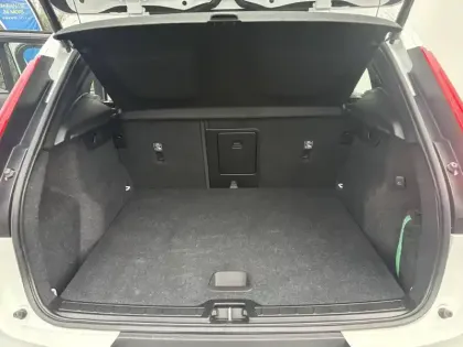 Photo 17 Volvo Xc40  B3 163 ch DCT7