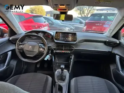 Photo 7 Peugeot 2008  PureTech 100 S&S BVM6