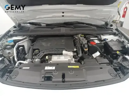 Photo 14 Peugeot 308  PureTech 130ch S&S EAT8