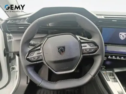 Photo 12 Peugeot 308  PureTech 130ch S&S EAT8