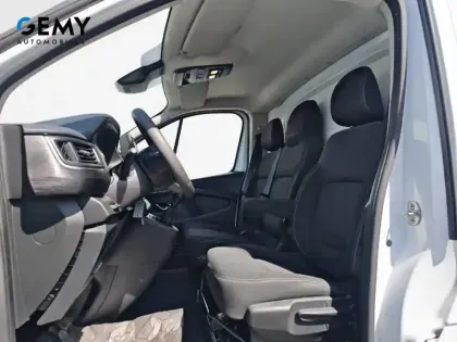 Photo 9 Renault Trafic  FGN L1H1 3000 KG BLUE DCI 130