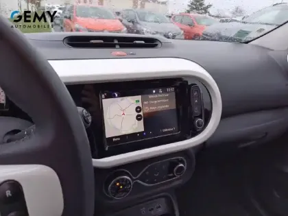 Photo 12 Renault Twingo  III E-Tech