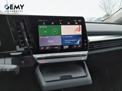 Photo 15 Renault Megane  E-Tech EV40 130ch standard charge