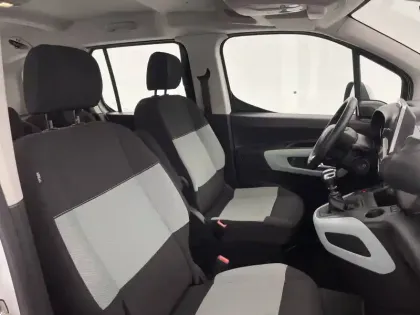 Photo 31 Citroën Berlingo  Taille M PureTech 110 S&S BVM6