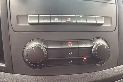 Photo 33 Mercedes Vito  FOURGON 116 CDI LONG BVA RWD