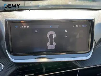 Photo 17 Peugeot 208  PureTech 100 S&S BVM6