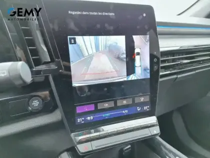 Photo 16 Renault Espace  E-Tech full hybrid 200 GSR2