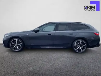 Photo 19 BMW Serie 5 Touring 530e xDrive PHEV 299 ch BVA8