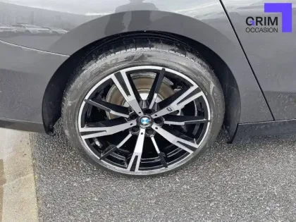 Photo 56 BMW Serie 5 Touring 530e xDrive PHEV 299 ch BVA8